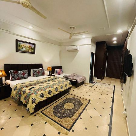 Mulberry Residence Luxury Rooms Ісламабад Екстер'єр фото