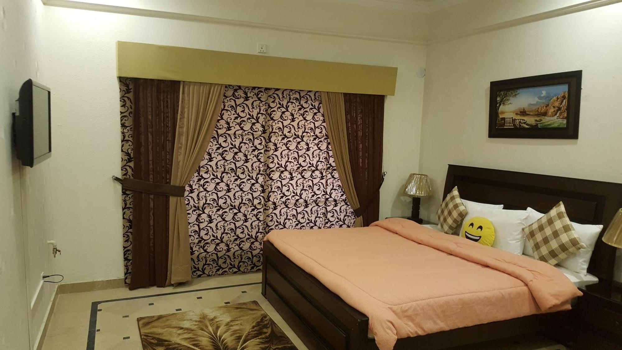 Mulberry Residence Luxury Rooms Ісламабад Екстер'єр фото