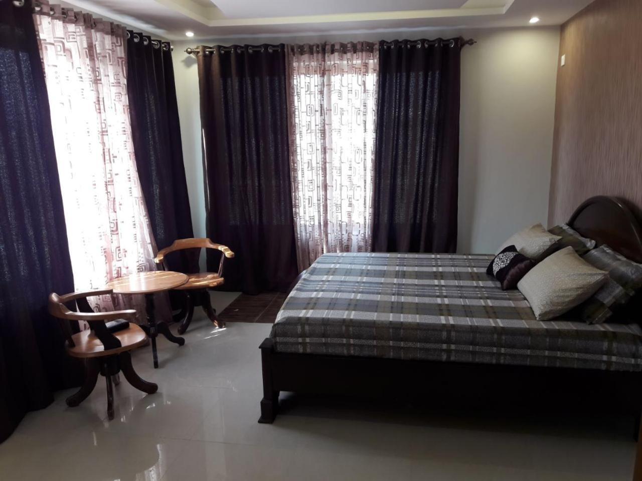 Mulberry Residence Luxury Rooms Ісламабад Екстер'єр фото