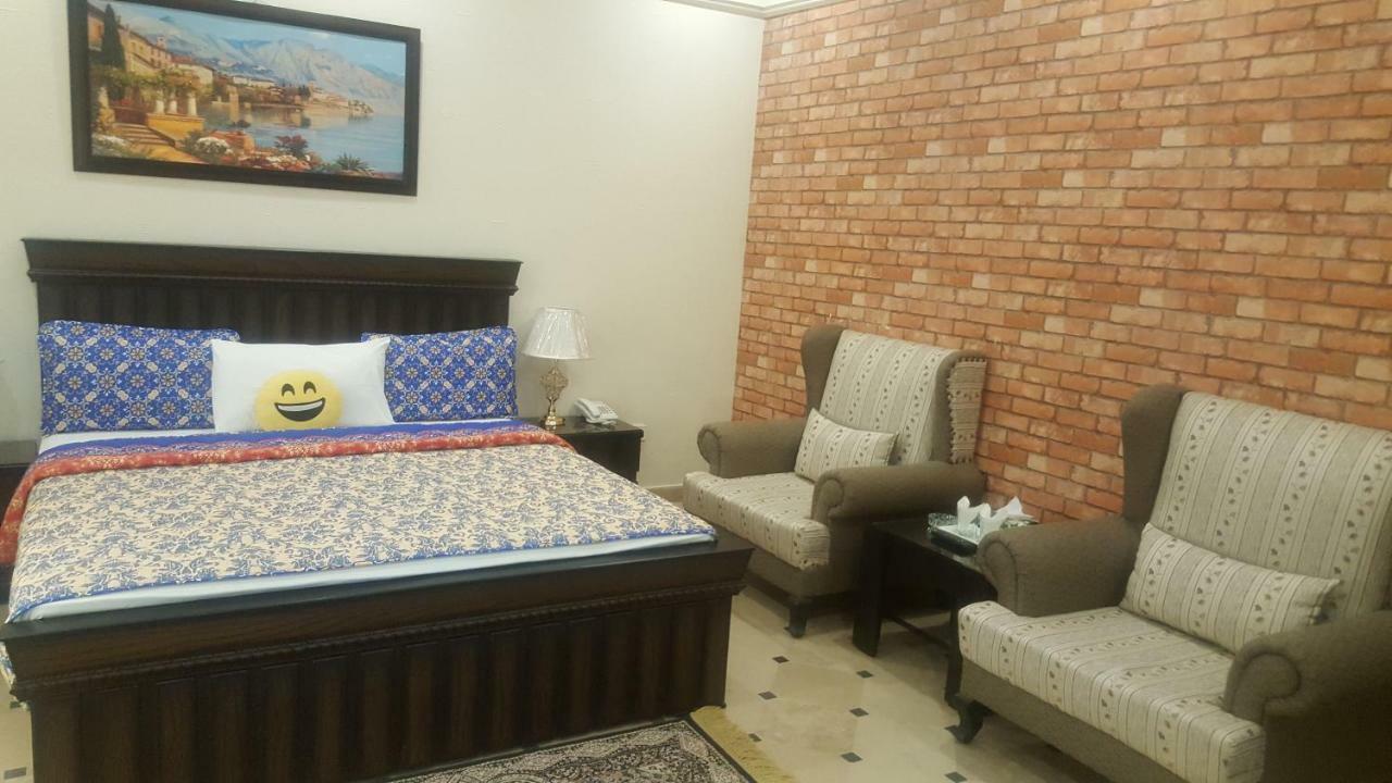 Mulberry Residence Luxury Rooms Ісламабад Екстер'єр фото