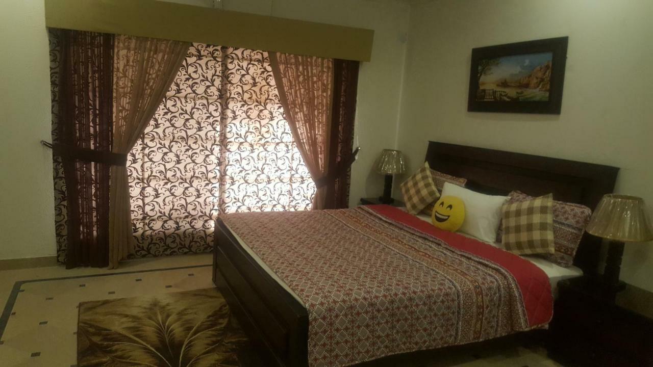 Mulberry Residence Luxury Rooms Ісламабад Екстер'єр фото