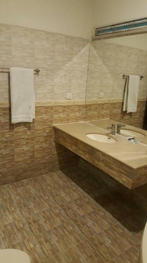 Mulberry Residence Luxury Rooms Ісламабад Екстер'єр фото